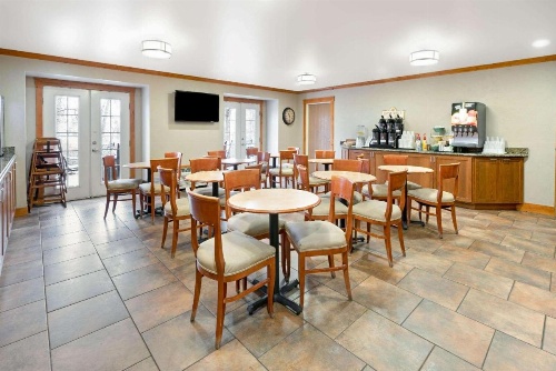 La Quinta Inn & Suites by Wyndham Missoula image 5