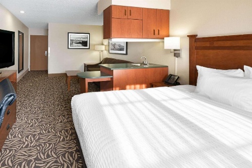 La Quinta Inn & Suites by Wyndham Missoula image 8