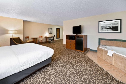 La Quinta Inn & Suites by Wyndham Missoula image 9